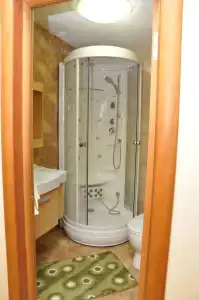 Art Hostel - 8
