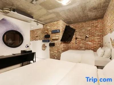 The Designers Jongno - 240