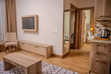 Mari Suites - 153