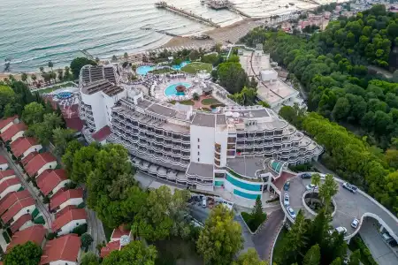 Sunrise Queen Luxury Resort & Spa - 26