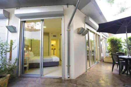 Sea Land Suites - 35