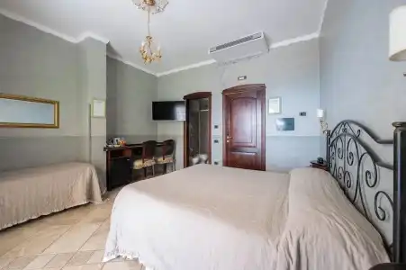 Sunrise Guest House - 11
