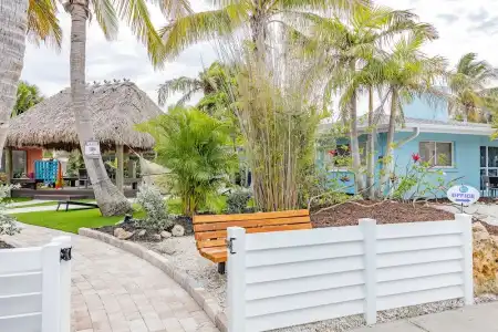 Siesta Key Beachside Villas - 44
