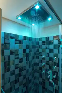 Moni Emvasis Luxury Suites - 16