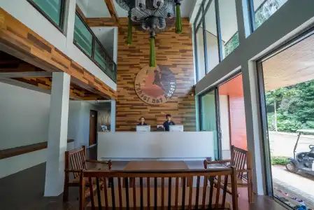 Tonsai Bay Resort - 5