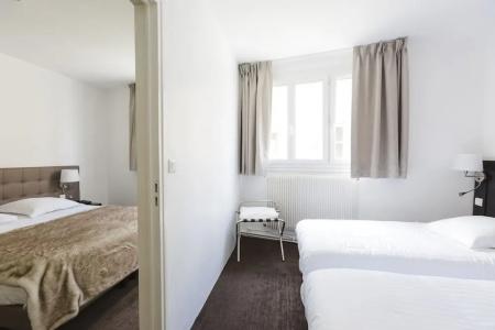 Hôtel Le Saint Louis - 65