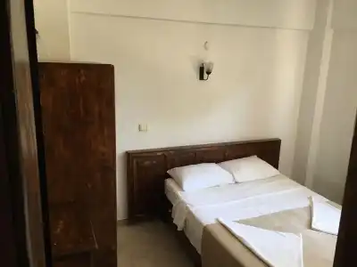Poppy Apartments - 1