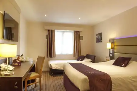 Premier Inn London Hendon - The Hyde - 22