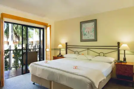 Palm Royale Cairns - 31