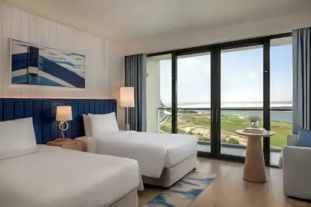 Crowne Plaza Yas Island, an IHG - 51