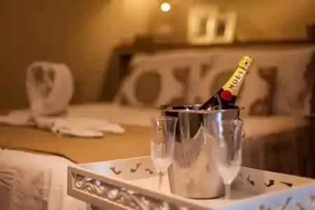 Hostal Boutique Plaza Cantarero - 9