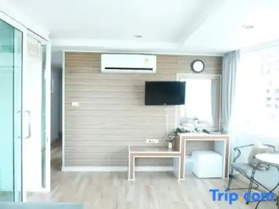 The Beach Front Resort Pattaya  - SHA Plus - 228