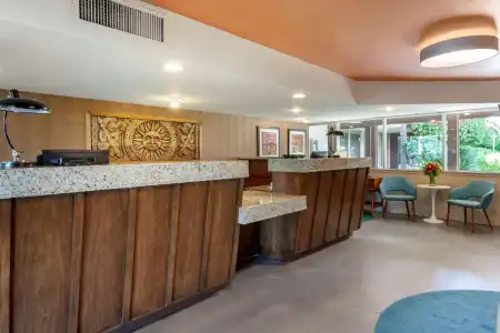 Magnuson Papago Inn - 1