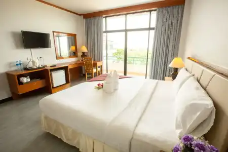 Surin Majestic - 43