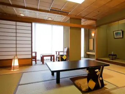 Kaigetsukan - 36