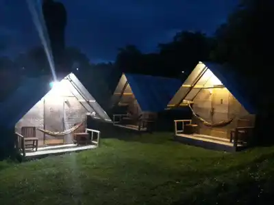 KK Hut - 16