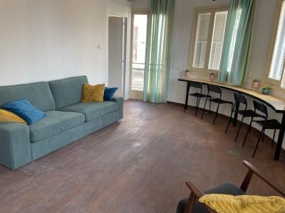 Bee Hostel - 2