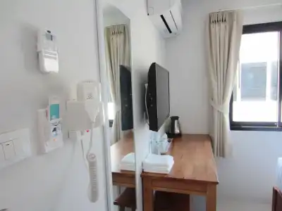 Tiya House Rooms & Cafe - 1