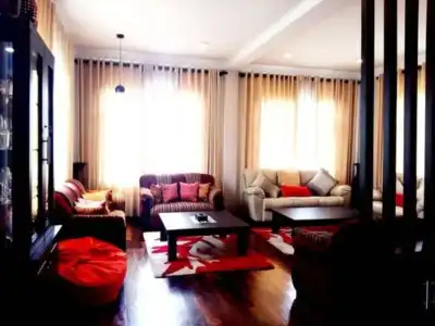 Glory Bush Villa - 3