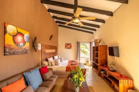Gecko Ridge Guest House - 11