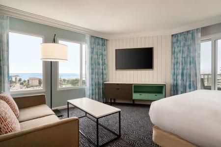 DoubleTree by Hilton Ocean City Oceanfront - 44