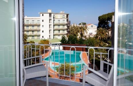 Sorrento Flats - 78
