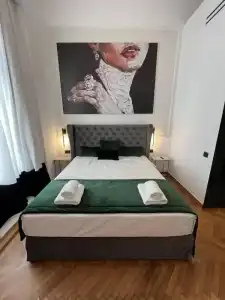 Athens Flair - 102
