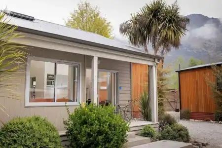 Queenstown TOP 10 Holiday Park - 90