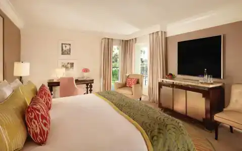 The Beverly Hills - Dorchester Collection - 3
