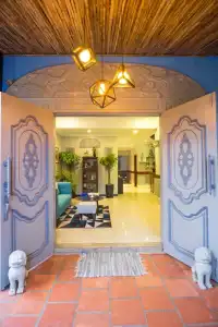 River Retreat Boutique - 16