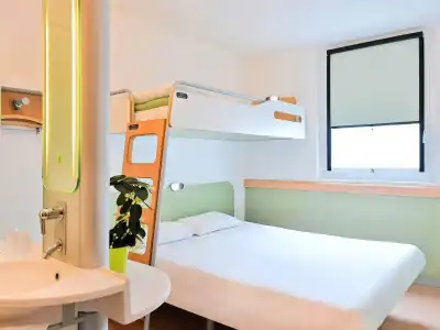 ibis budget Nimes Centre Gare - 8