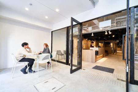 &AND HOSTEL SHINSAIBASHI EAST - 17