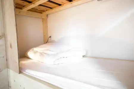 IZA Enoshima Guesthouse&Bar - Hostel - 34