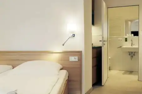 Adria München - 100