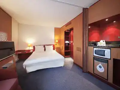 Novotel Suites Clermont Ferrand Polydome - 59