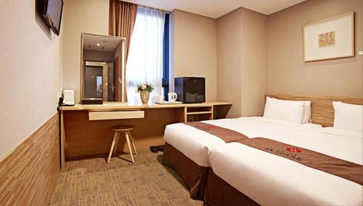 Skypark Myeongdong II - 23