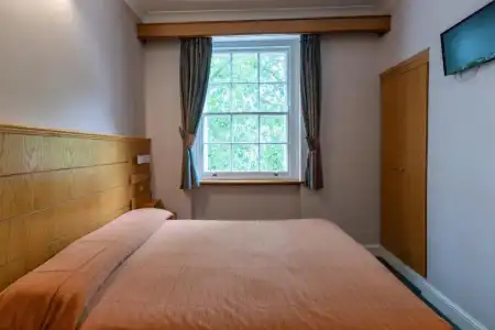 Nayland - 27