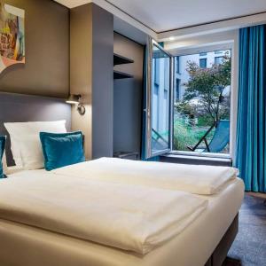 Motel One Berlin-Alexanderplatz - 28