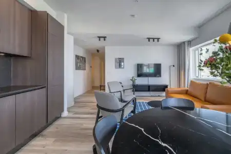 Hlemmur Suites - 86