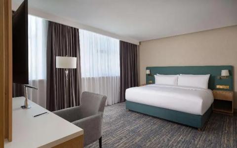 DoubleTree by Hilton - 50