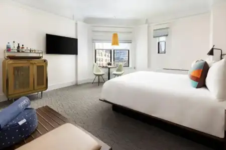 Seville Nomad, in the Unbound Collection by Hyatt - 64
