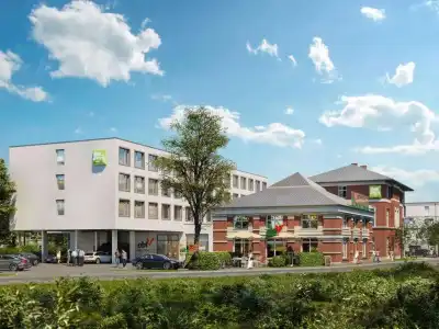 Ibis Styles Coburg - 1