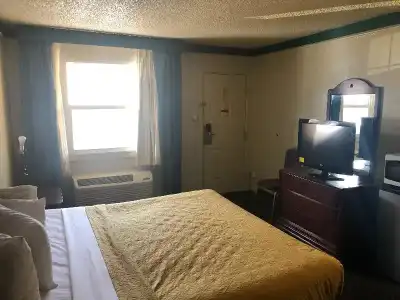 Americas Best Value Inn - 59