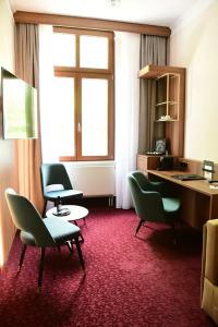 am Schloss Aurich - 36