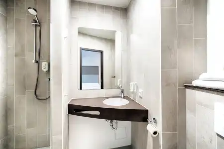 B&B Stuttgart-Neckarhafen - 7