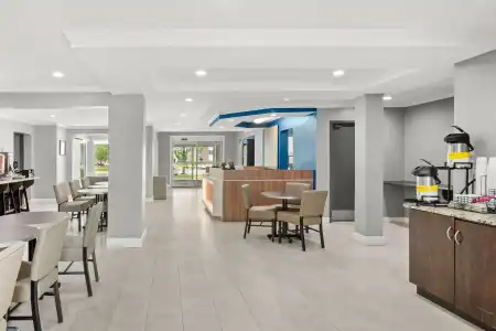 Microtel Inn & Suites by Wyndham Lexington - 15