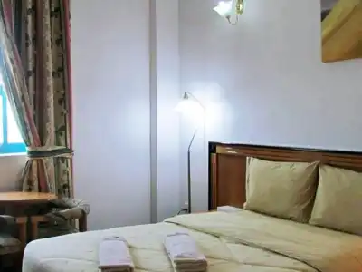 Dubai Youth Hostel - 6