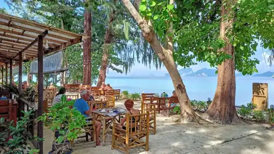 Kradan Beach Resort - 20