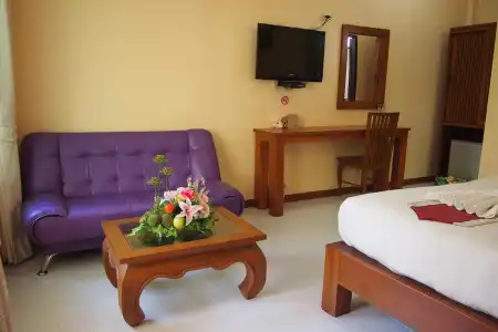 Ruen Narisra Resort - 22