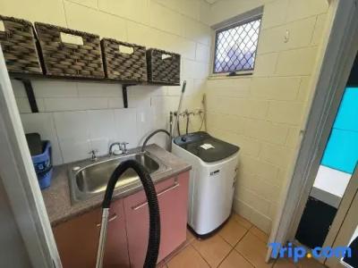 Cairns Queens Court - 102